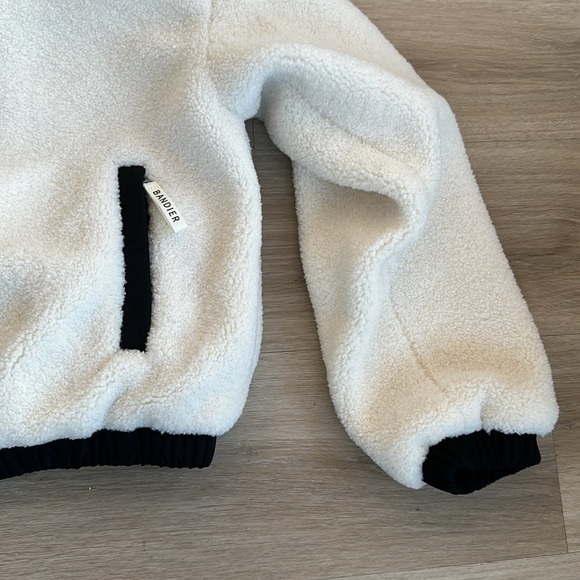 Bandier Hi Pile Fleece Jacket womens size small - Picture 7 of 8